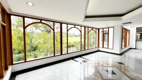 Sandton Sandown -3730sqm- Pinmill Farm Office Park, 164 Katherine Street, Entire B (19)